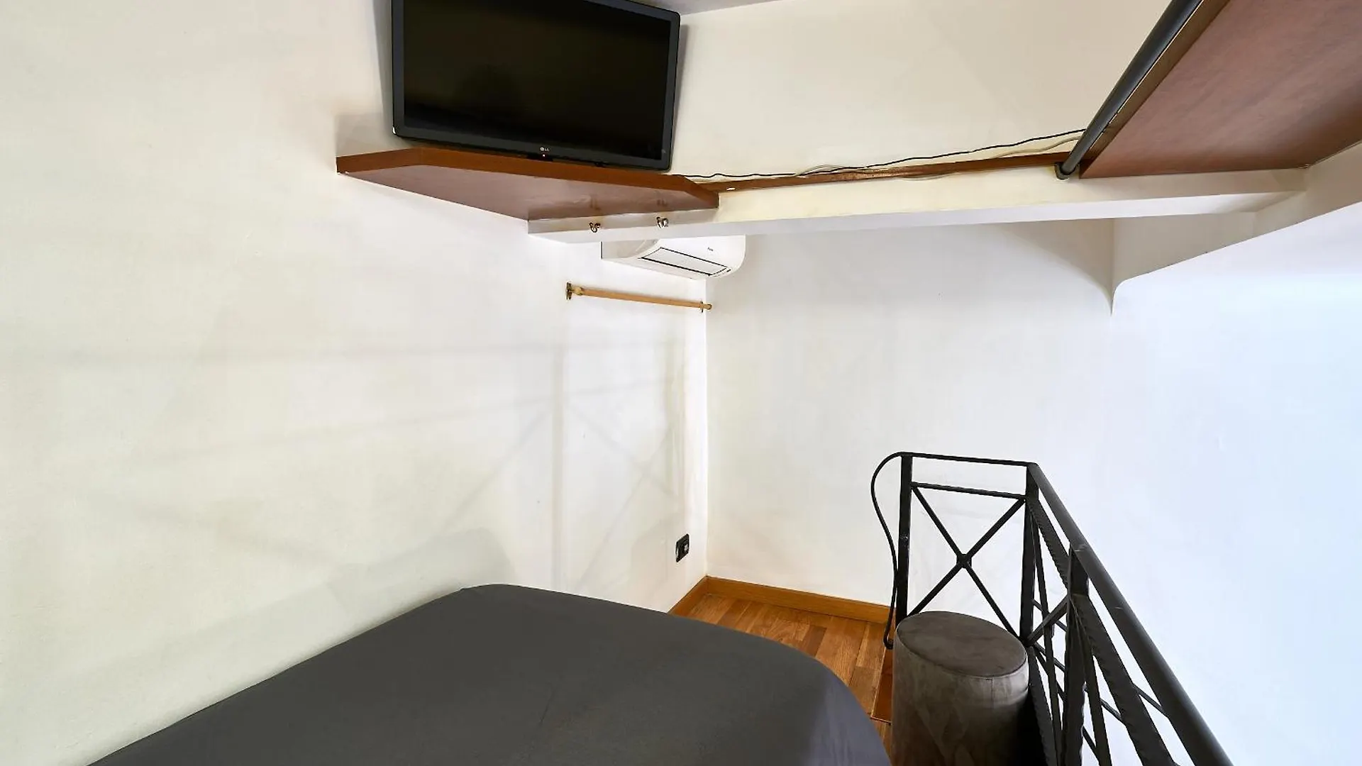 Irex Corso 43 Private Apartment Rome Italy