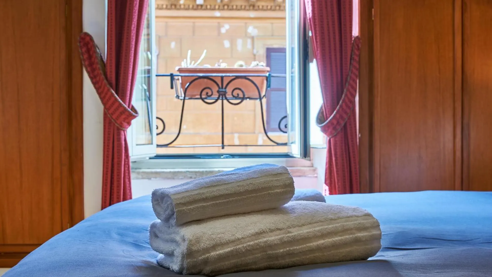 Irex Corso 43 Private Apartment Rome